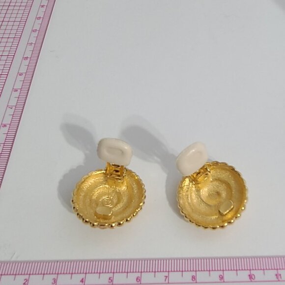 Alfred Sung Matt Gold Spiral Clip on Earrings-Vintage - Picture 8 of 9